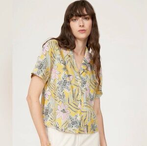 Marine Layer button up shirt size Small